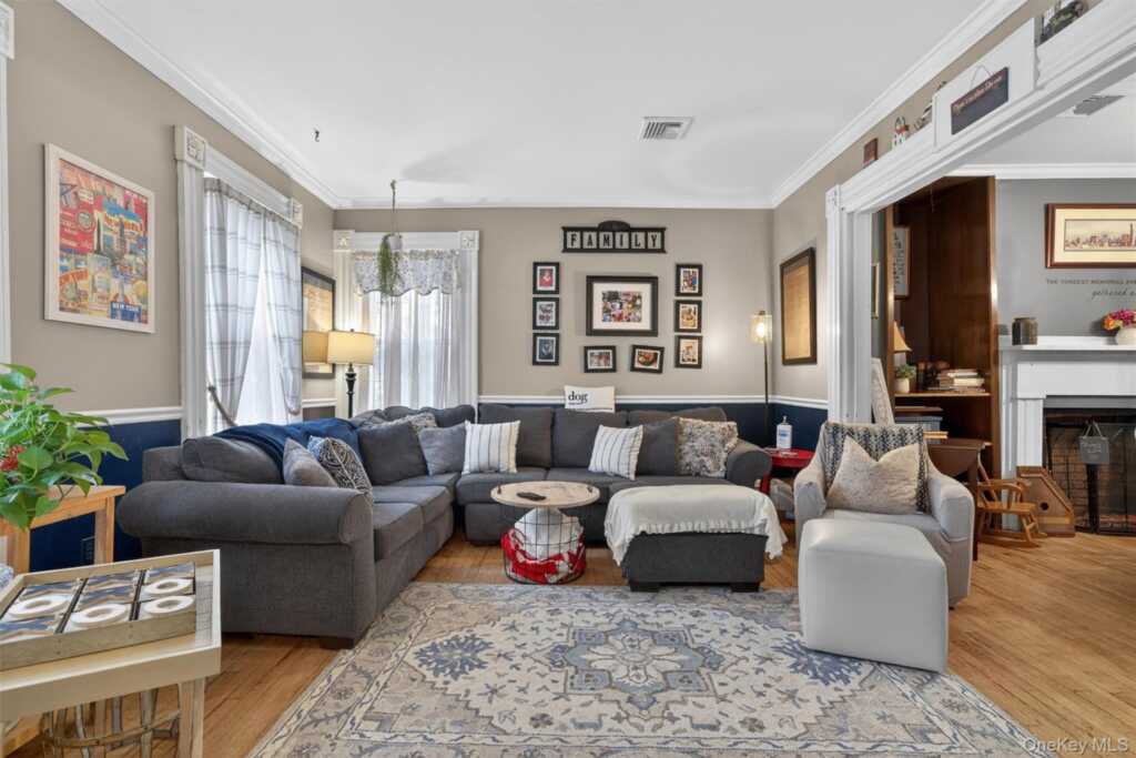 161 Washburns Lane, Stony Point, NY 10980 - Photo 7 of 33