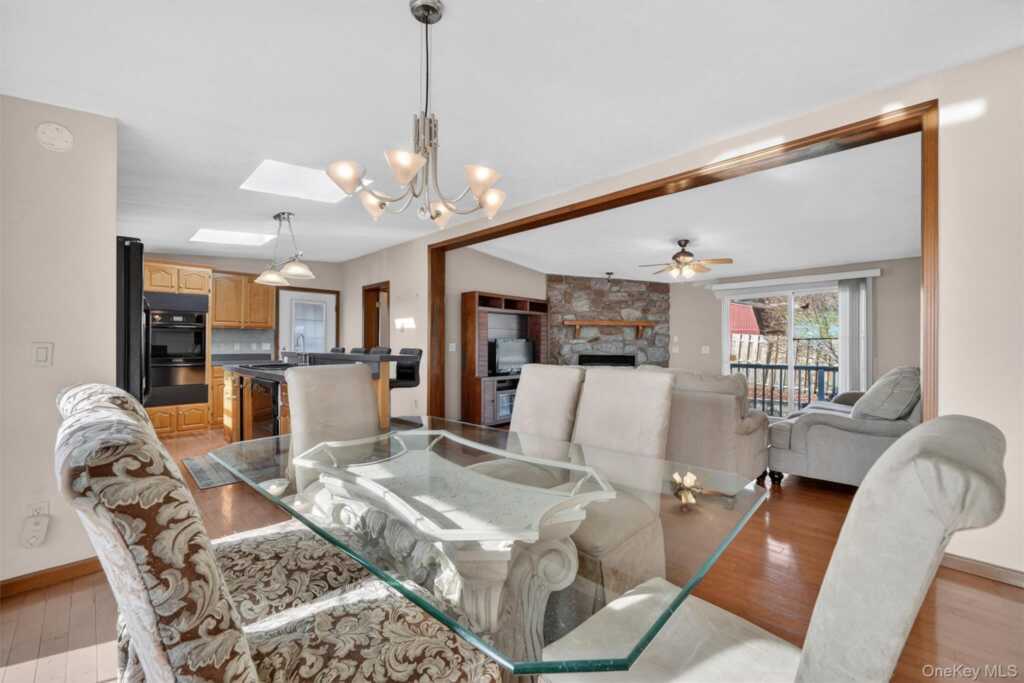 31 Thamsen Drive, Stony Point, NY 10980 - Photo 15 of 36