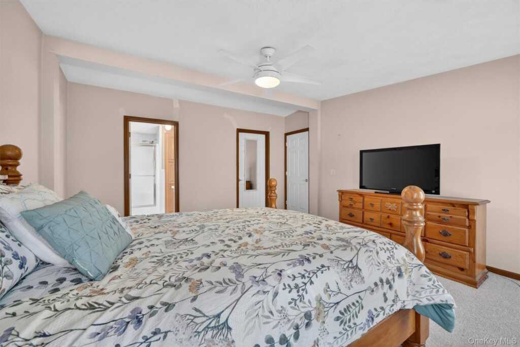 31 Thamsen Drive, Stony Point, NY 10980 - Photo 22 of 36