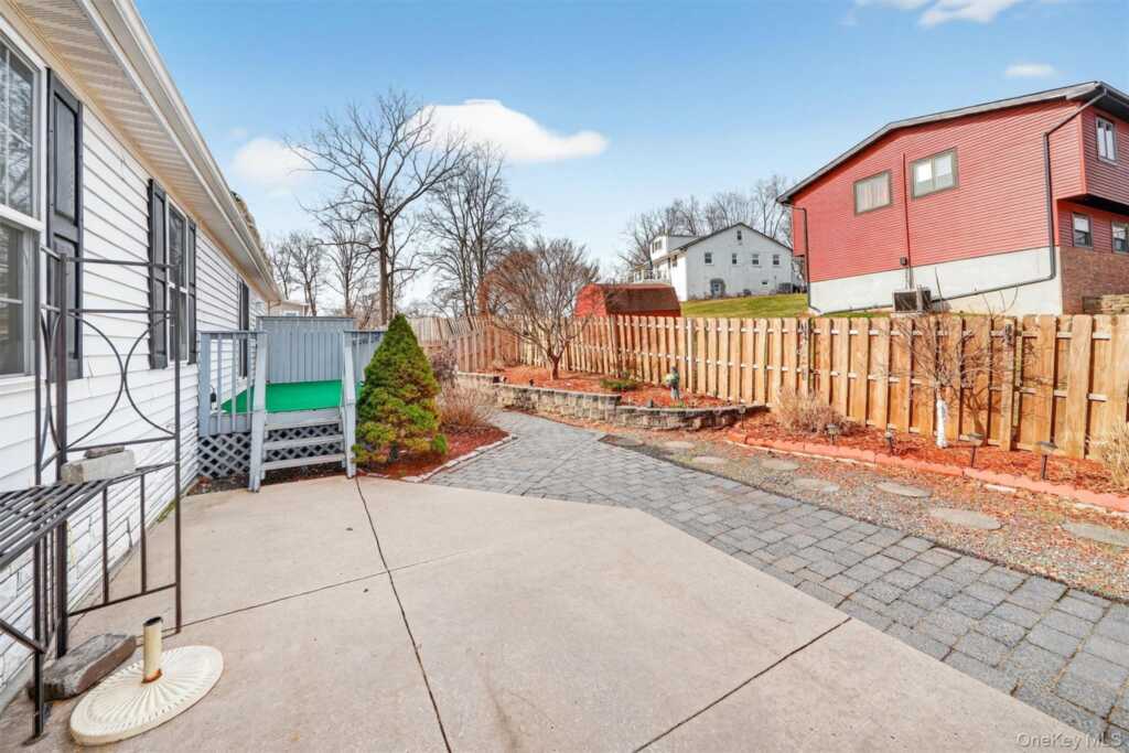 31 Thamsen Drive, Stony Point, NY 10980 - Photo 32 of 36