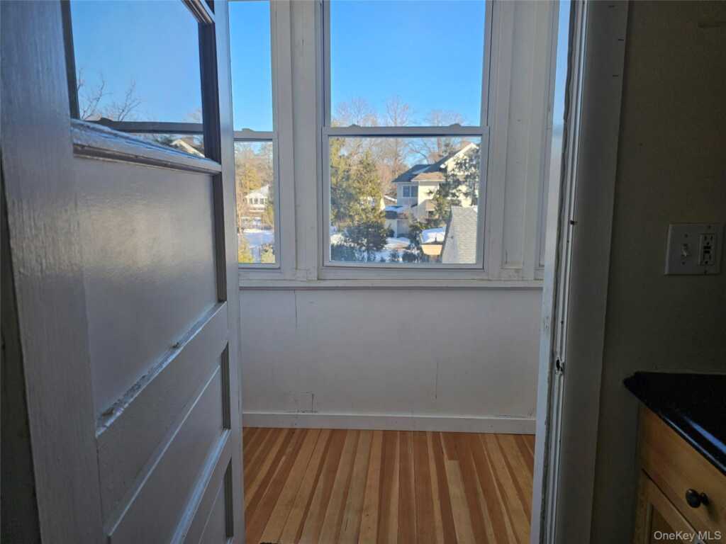 178 N Broadway, Unit #Room #3, Nyack, NY 10960 - Photo 10 of 16