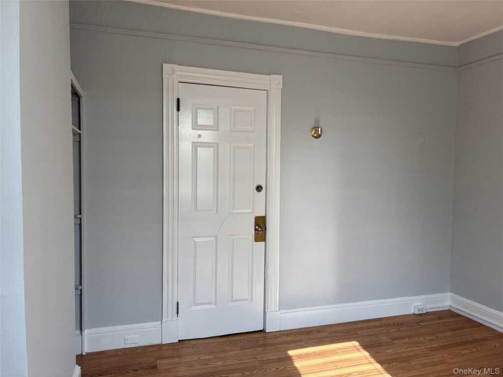 178 N Broadway, Unit #Room #3, Nyack, NY 10960 - Photo 4 of 16