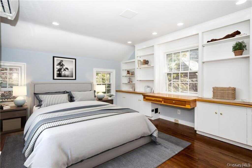 25 Jerome Avenue, New Rochelle, NY 10804 - Photo 16 of 29