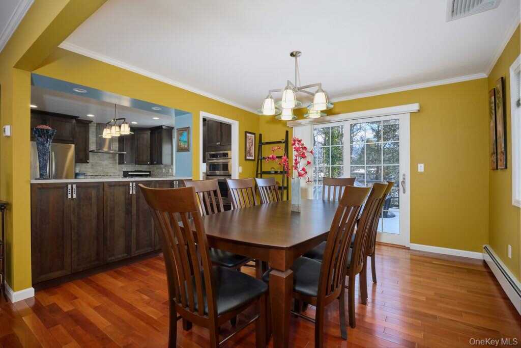 124 Braunsdorf Road, Pearl River, NY 10965 - Photo 17 of 35