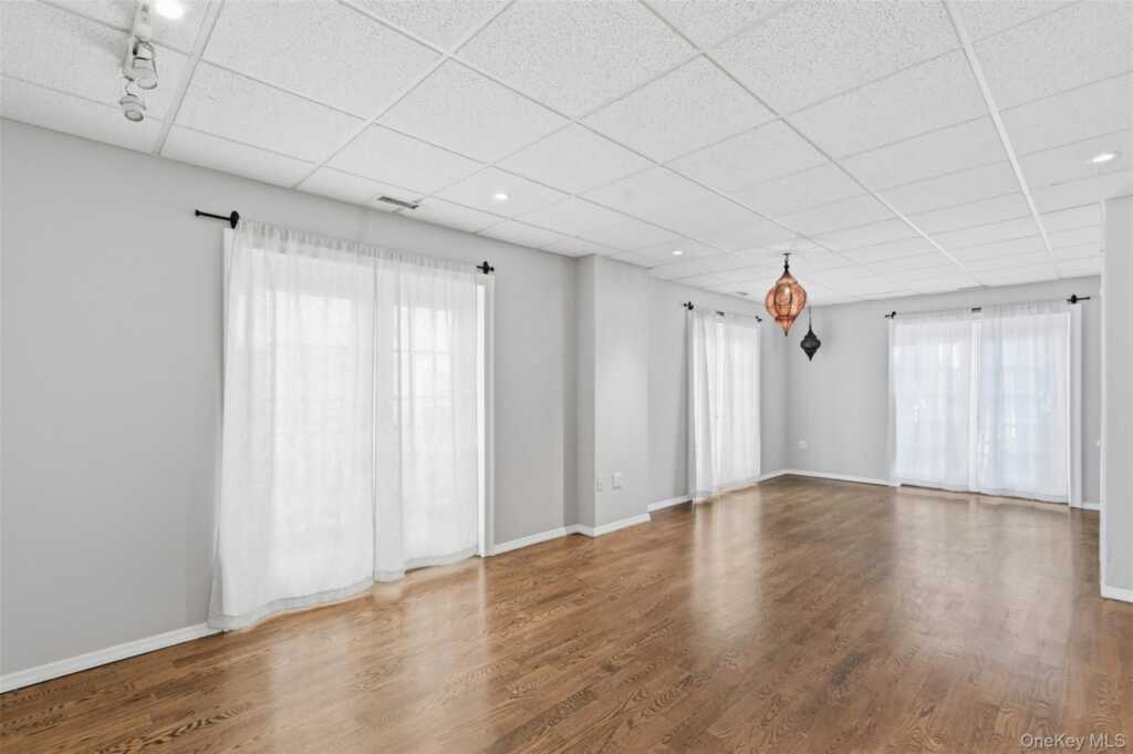 248 Depew Avenue, Unit #4, Nyack, NY 10960 - Photo 16 of 18