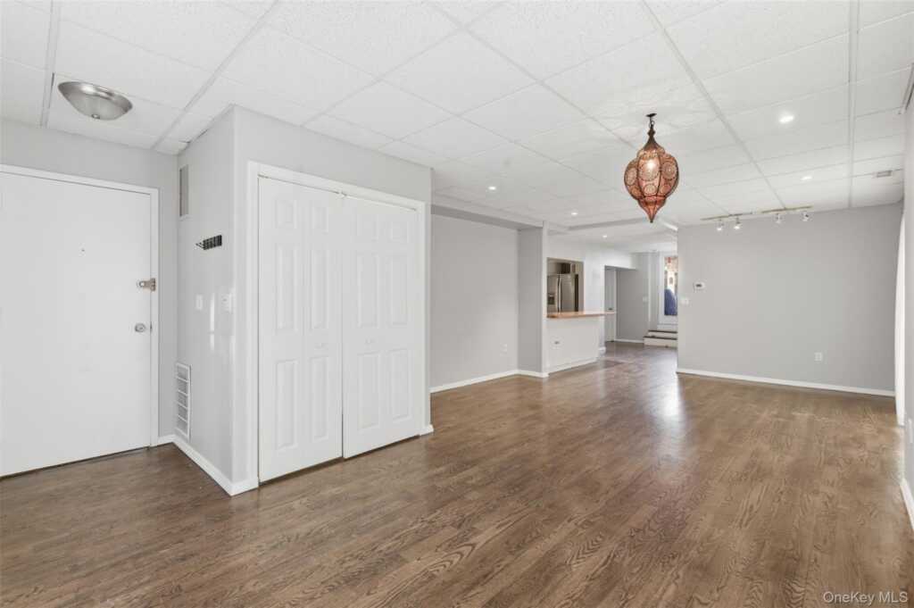 248 Depew Avenue, Unit #4, Nyack, NY 10960 - Photo 3 of 18