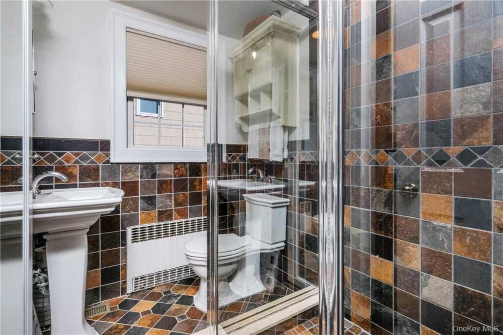 111 Frank Avenue, Rye, NY 10543 - Photo 11 of 22