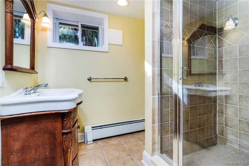 111 Frank Avenue, Rye, NY 10543 - Photo 13 of 22