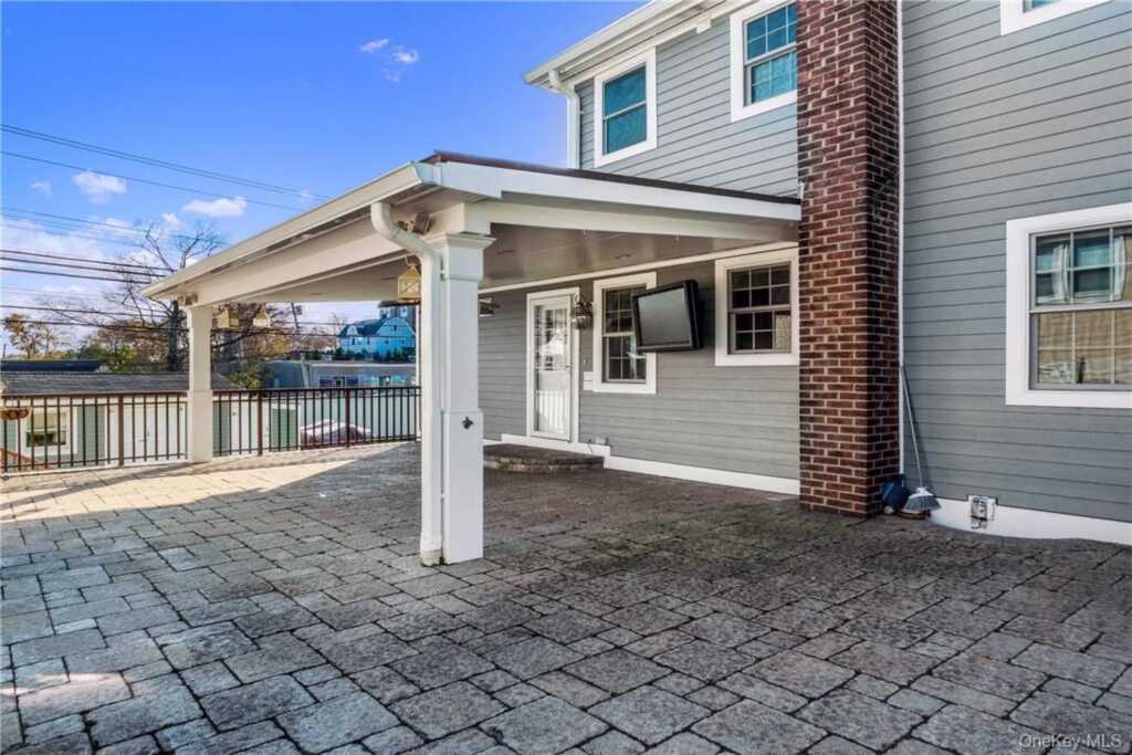 111 Frank Avenue, Rye, NY 10543 - Photo 15 of 22