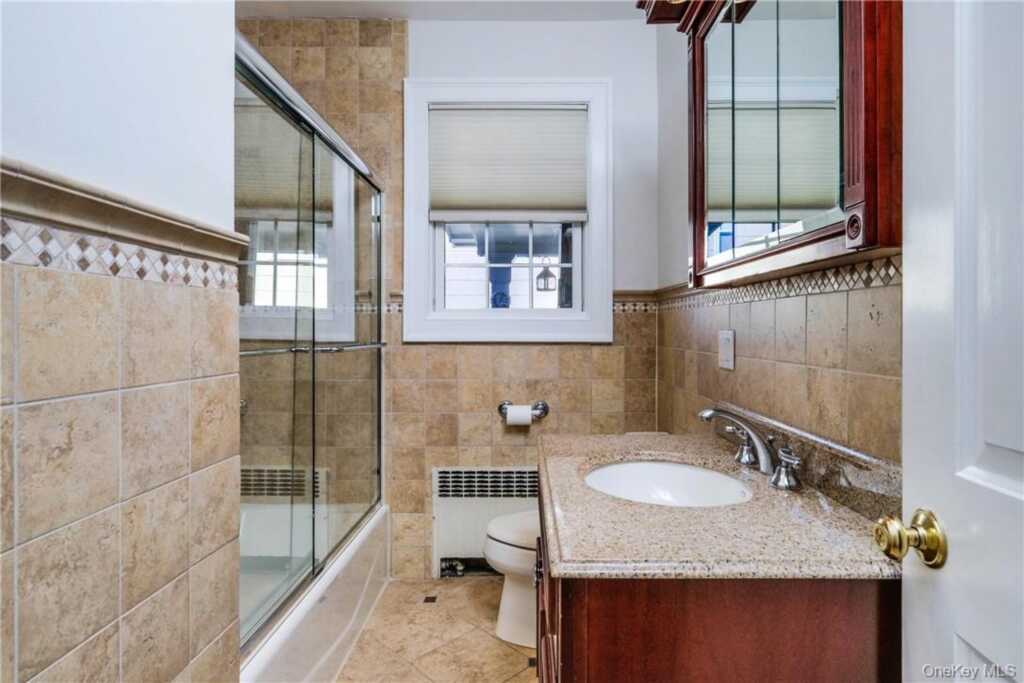 111 Frank Avenue, Rye, NY 10543 - Photo 7 of 22