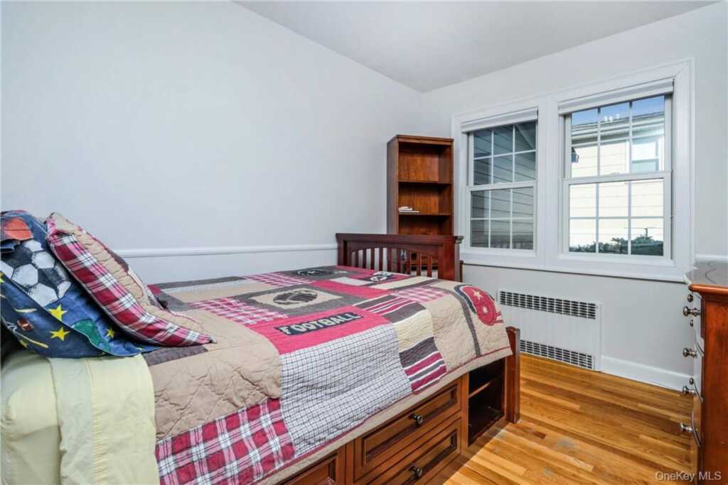 111 Frank Avenue, Rye, NY 10543 - Photo 8 of 22