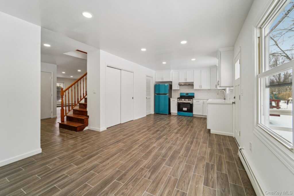 29 Green Avenue, Valley Cottage, NY 10989 - Photo 16 of 49