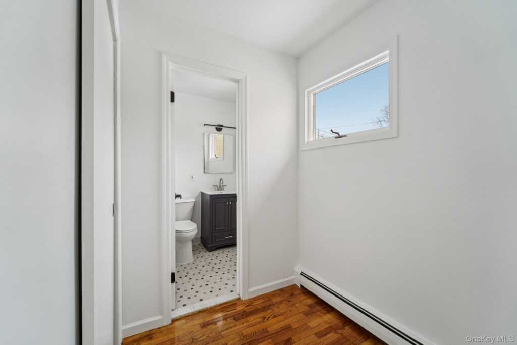 29 Green Avenue, Valley Cottage, NY 10989 - Photo 34 of 49