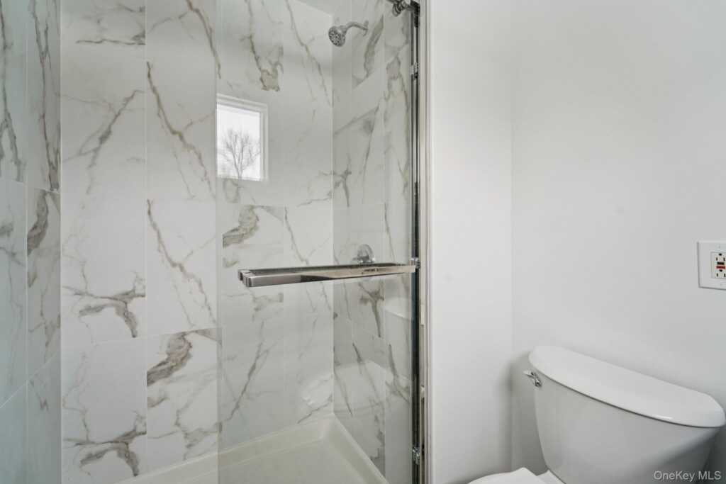 29 Green Avenue, Valley Cottage, NY 10989 - Photo 35 of 49