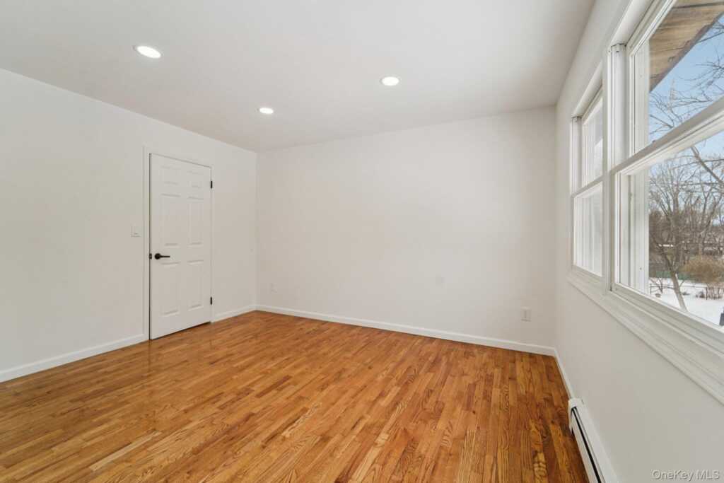 29 Green Avenue, Valley Cottage, NY 10989 - Photo 39 of 49