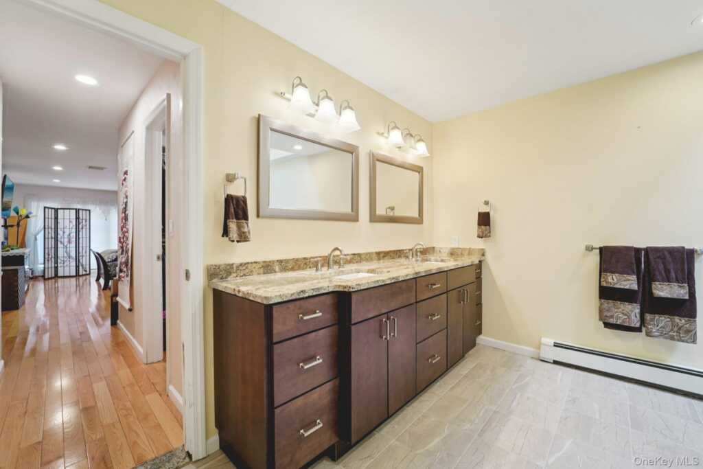 12 Chippewa Court, Suffern, NY 10901 - Photo 20 of 46