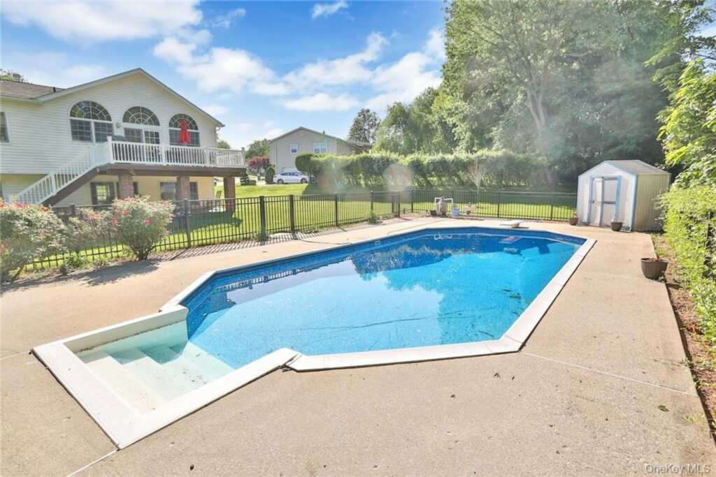 15 Pine Drive, Stony Point, NY 10980 - Photo 32 of 33