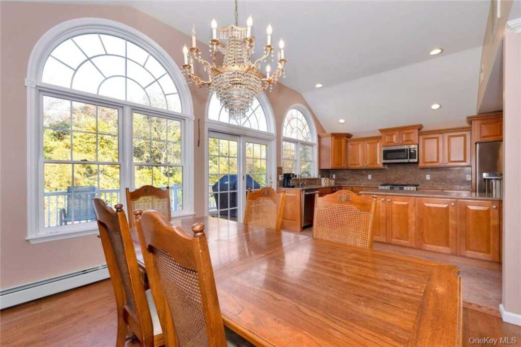 15 Pine Drive, Stony Point, NY 10980 - Photo 9 of 33