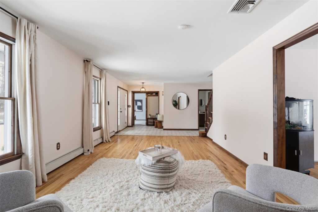 113 Buckberg Mountain Road, Stony Point, NY 10980 - Photo 5 of 30