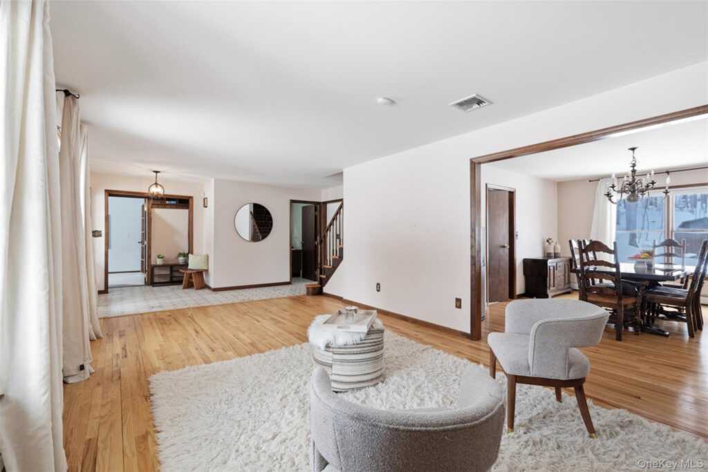 113 Buckberg Mountain Road, Stony Point, NY 10980 - Photo 6 of 30