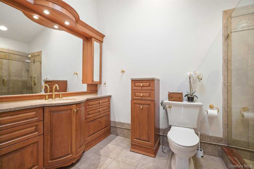 8 Talcott Road, Rye, NY 10573 - Photo 10 of 24