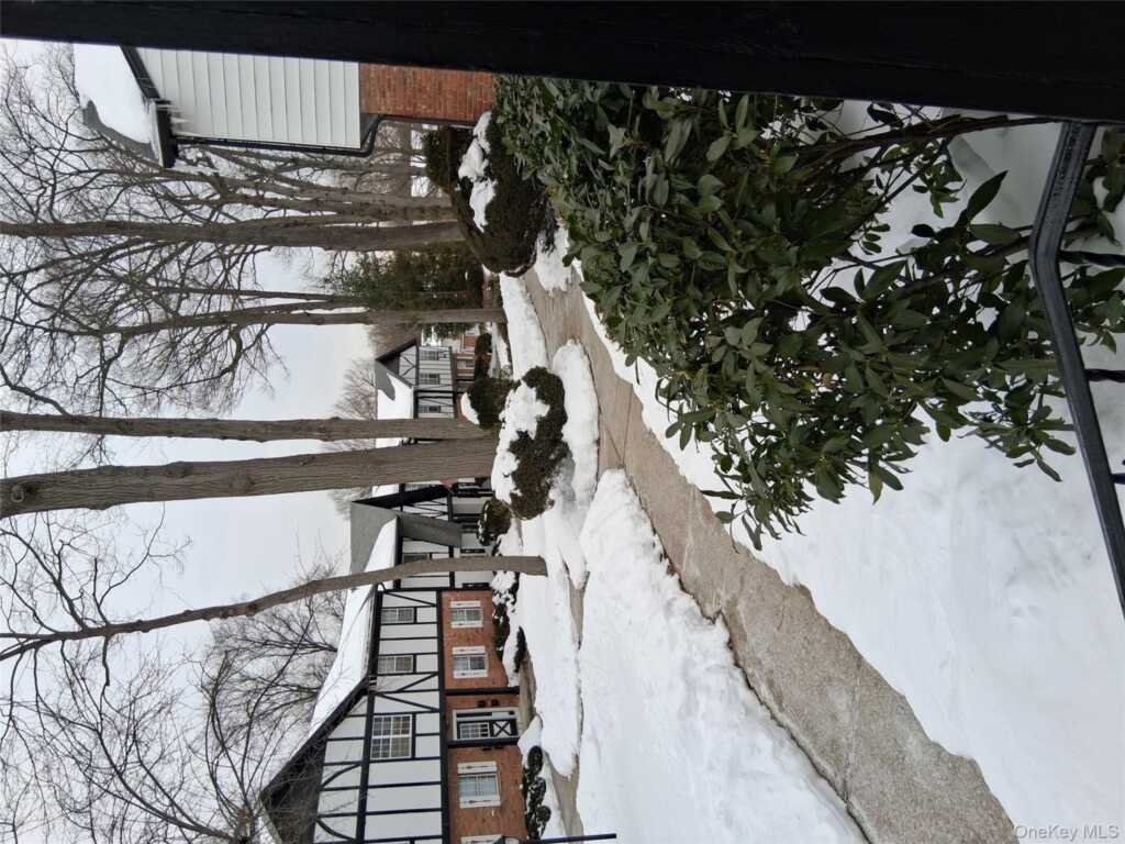 109 Parkside Drive, Suffern, NY 10901