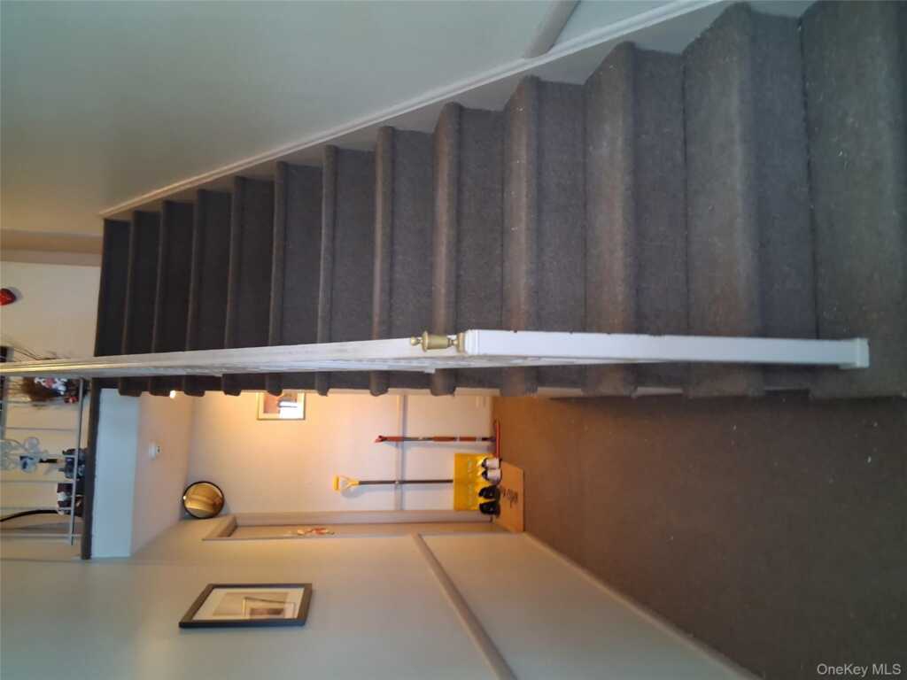 109 Parkside Drive, Suffern, NY 10901 - Photo 11 of 11