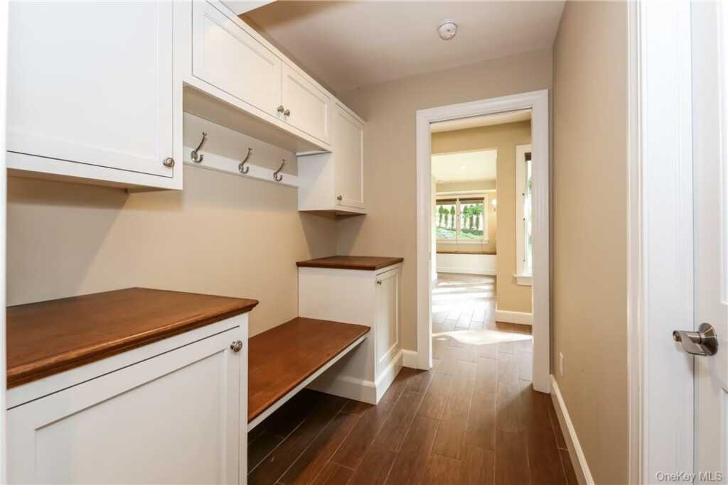 14 Marlene Court, Rye, NY 10580 - Photo 18 of 26