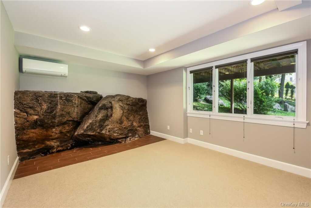 14 Marlene Court, Rye, NY 10580 - Photo 23 of 26