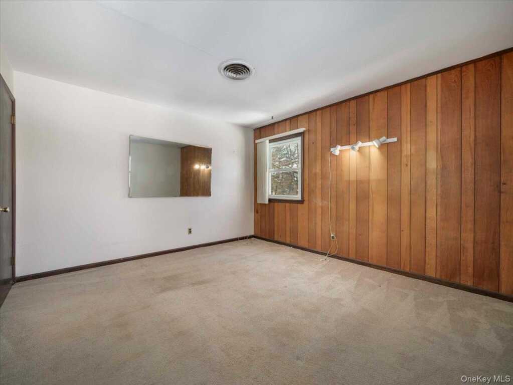 61 Rolling Ridge Road, New City, NY 10956 - Photo 17 of 42