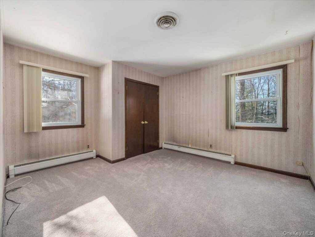 61 Rolling Ridge Road, New City, NY 10956 - Photo 22 of 42