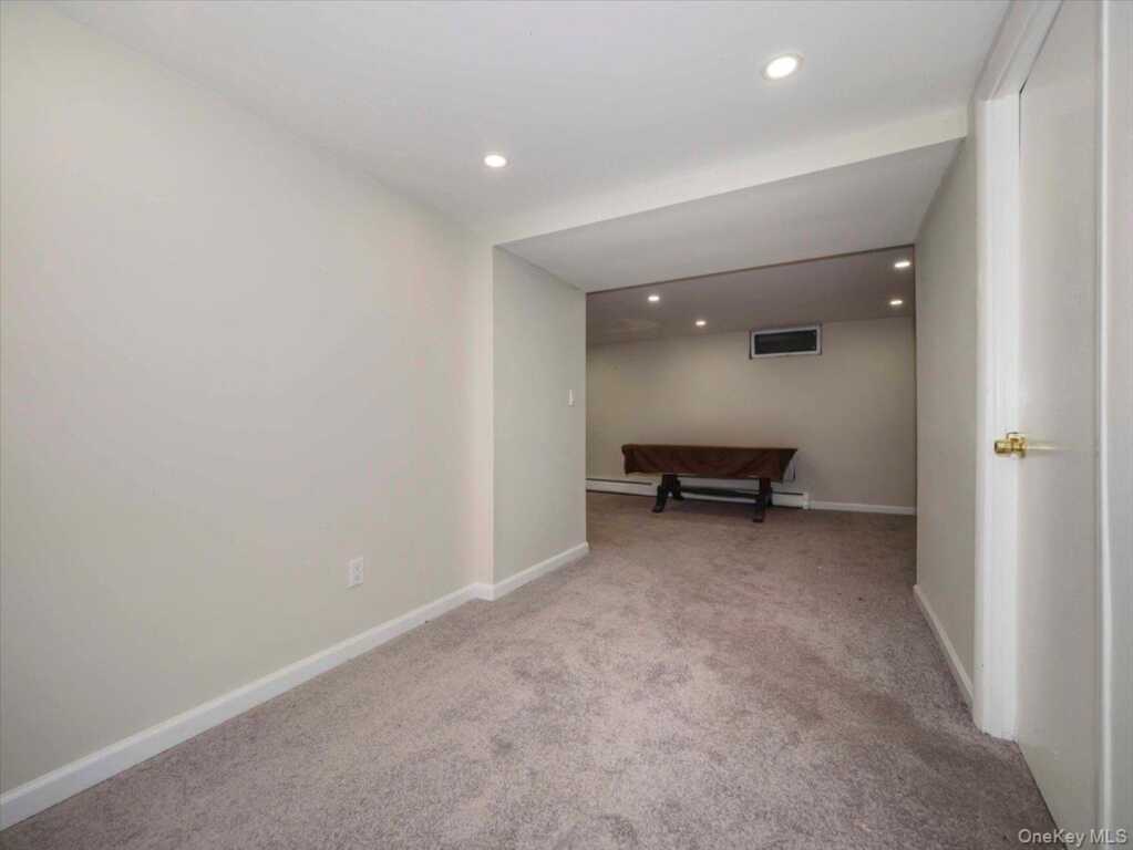 61 Rolling Ridge Road, New City, NY 10956 - Photo 27 of 42