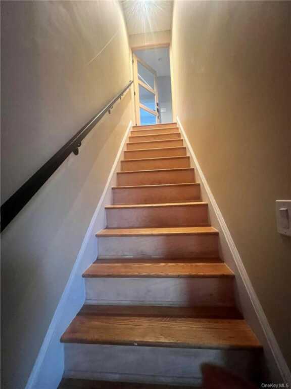 36 Roanoke Avenue, Unit #2, Rye, NY 10573 - Photo 2 of 15