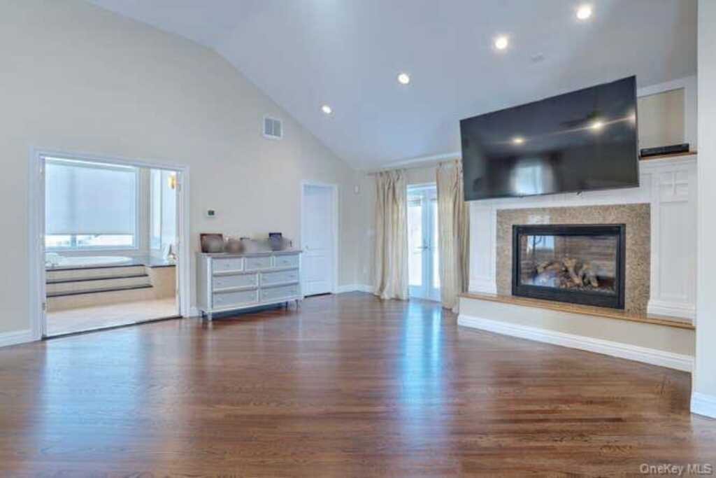 89 Spook Rock Road, Suffern, NY 10901 - Photo 17 of 42