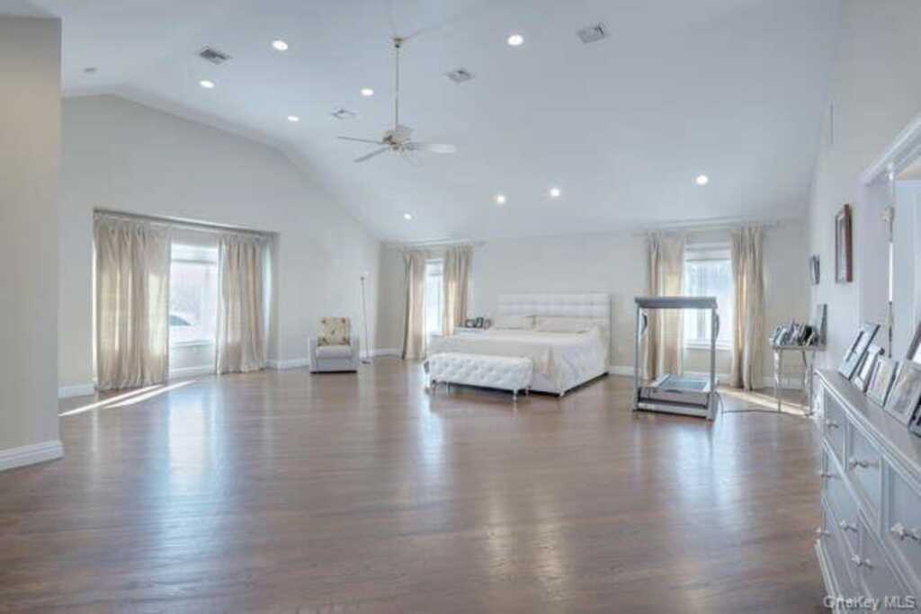 89 Spook Rock Road, Suffern, NY 10901 - Photo 19 of 42