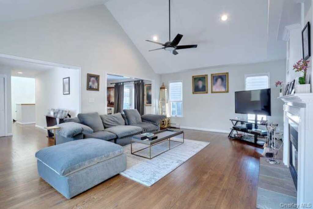 89 Spook Rock Road, Suffern, NY 10901 - Photo 6 of 42