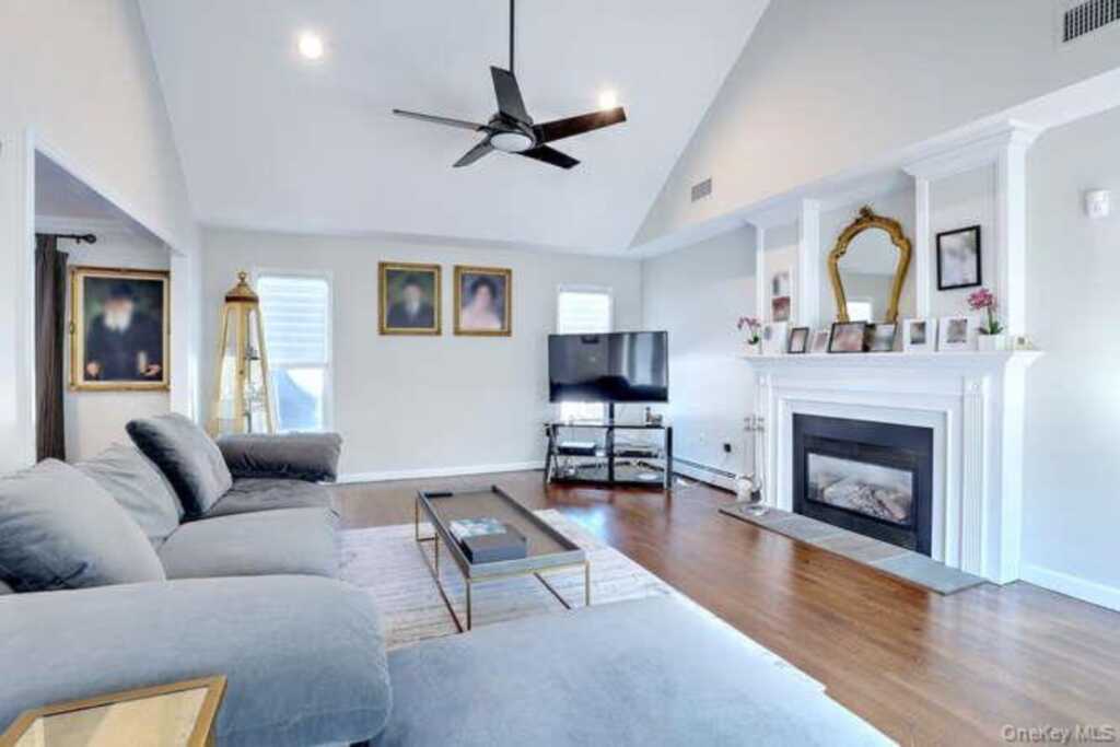 89 Spook Rock Road, Suffern, NY 10901 - Photo 7 of 42