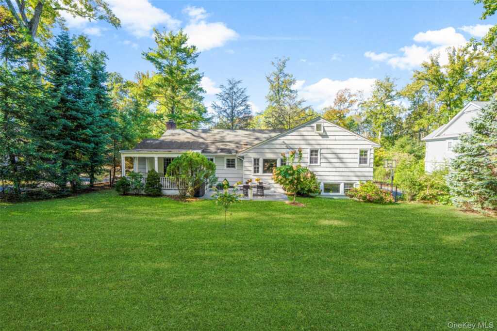 37 Barlow Lane, Rye, NY 10580 - Photo 24 of 40