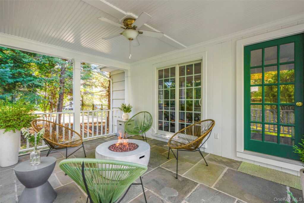 37 Barlow Lane, Rye, NY 10580 - Photo 26 of 40