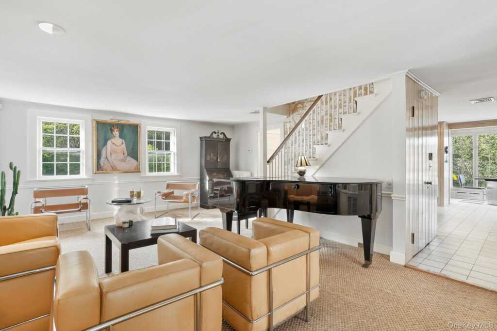 162 Kirby Lane, Rye, NY 10580 - Photo 5 of 23