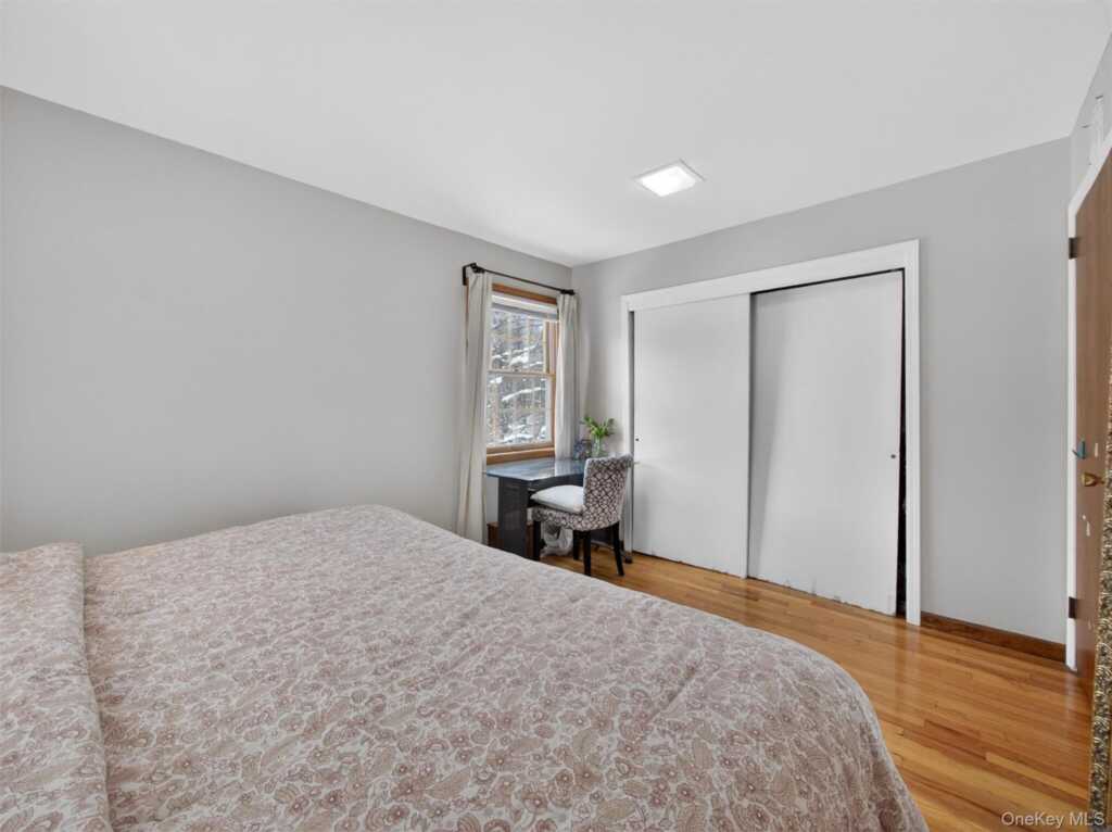 36 E Mayer Drive, Suffern, NY 10901 - Photo 25 of 43