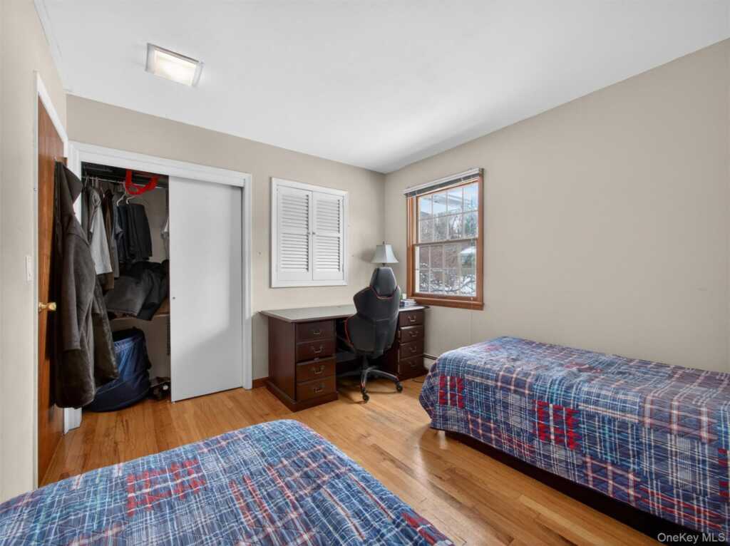 36 E Mayer Drive, Suffern, NY 10901 - Photo 28 of 43