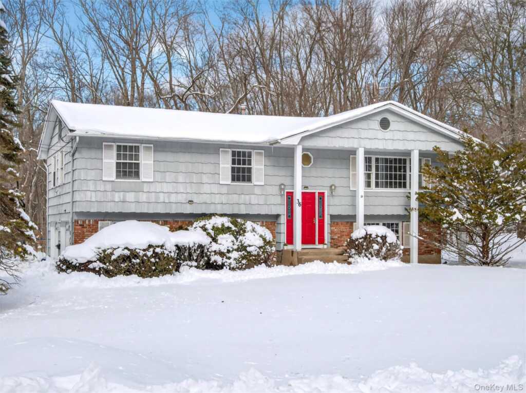 36 E Mayer Drive, Suffern, NY 10901 - Photo 6 of 43