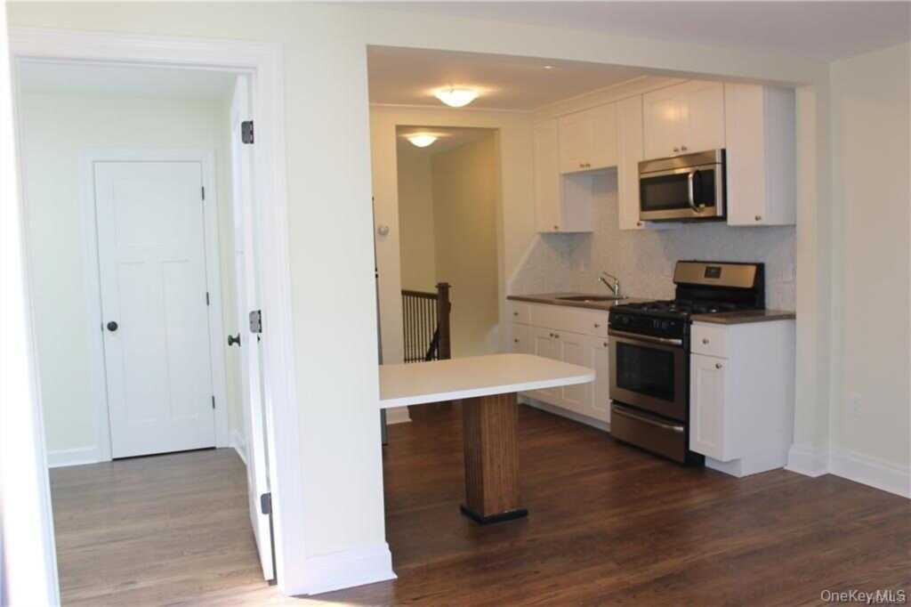 190 Main Street, Unit #2A, Nyack, NY 10960 - Photo 5 of 17