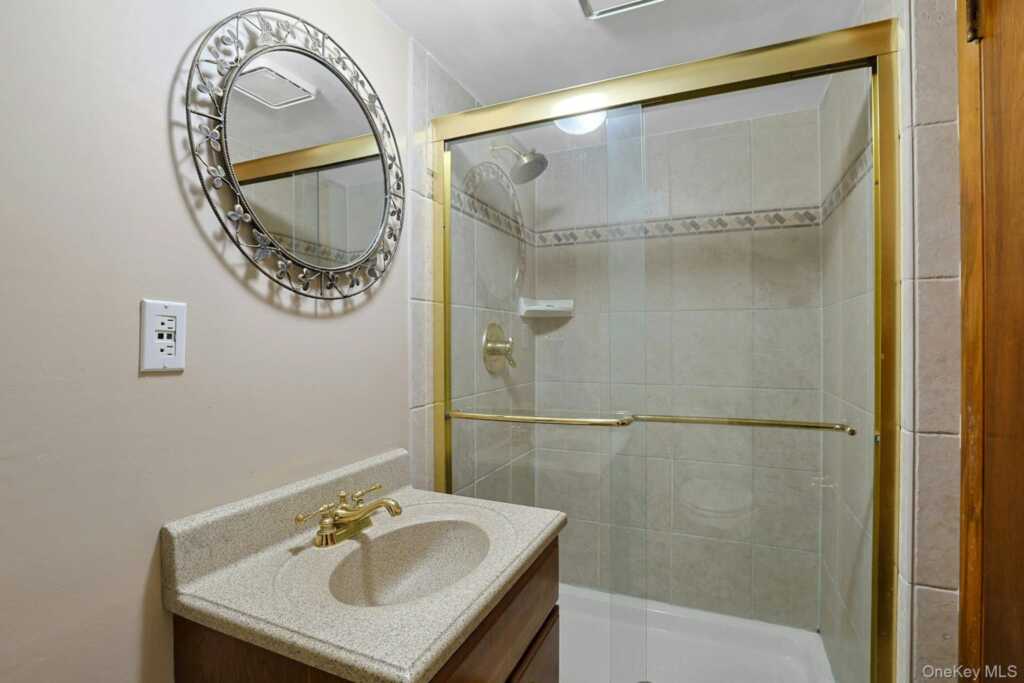 42 Briarwood Drive, New City, NY 10956 - Photo 29 of 32