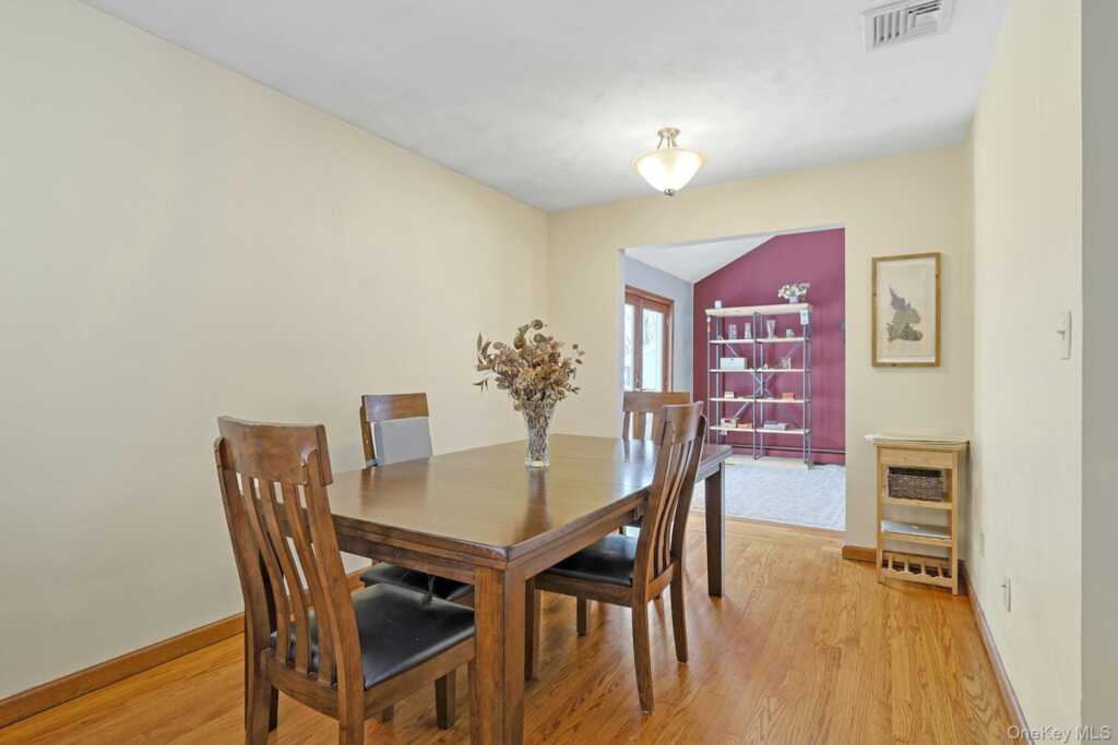 42 Briarwood Drive, New City, NY 10956 - Photo 7 of 28