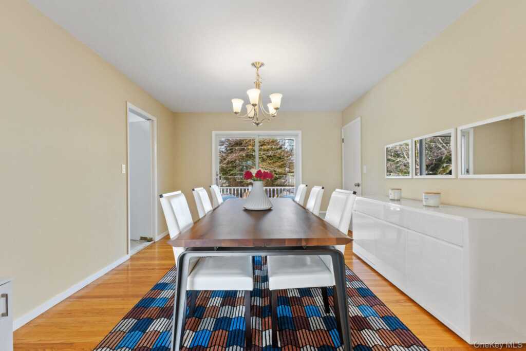 15 Meadow Place, Rye, NY 10580 - Photo 12 of 40