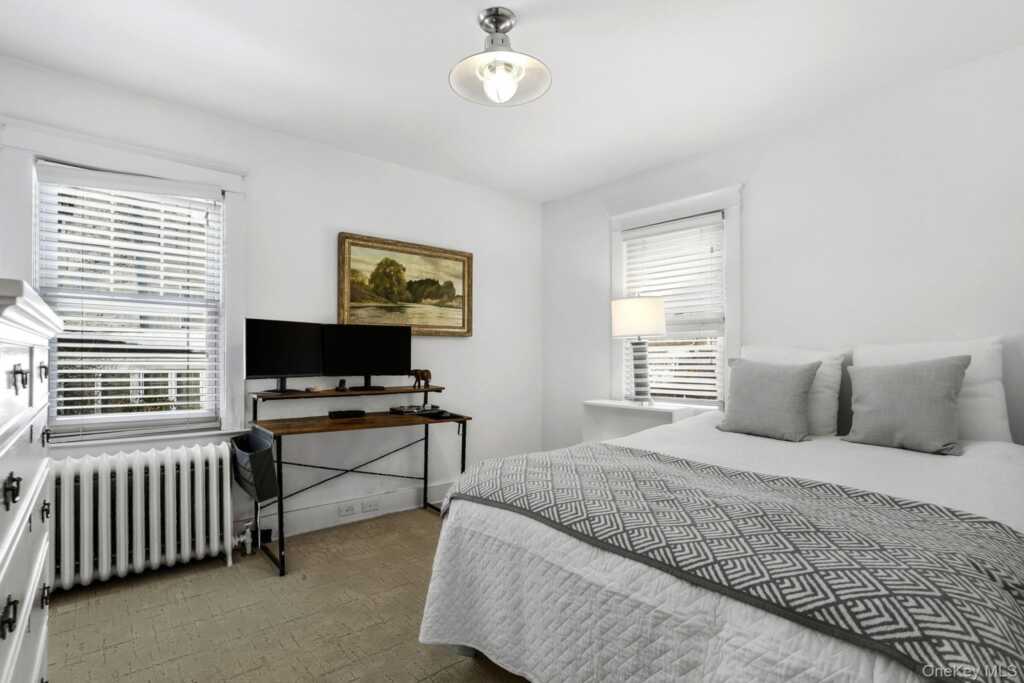 5 Lafayette Drive, Rye, NY 10573 - Photo 20 of 33