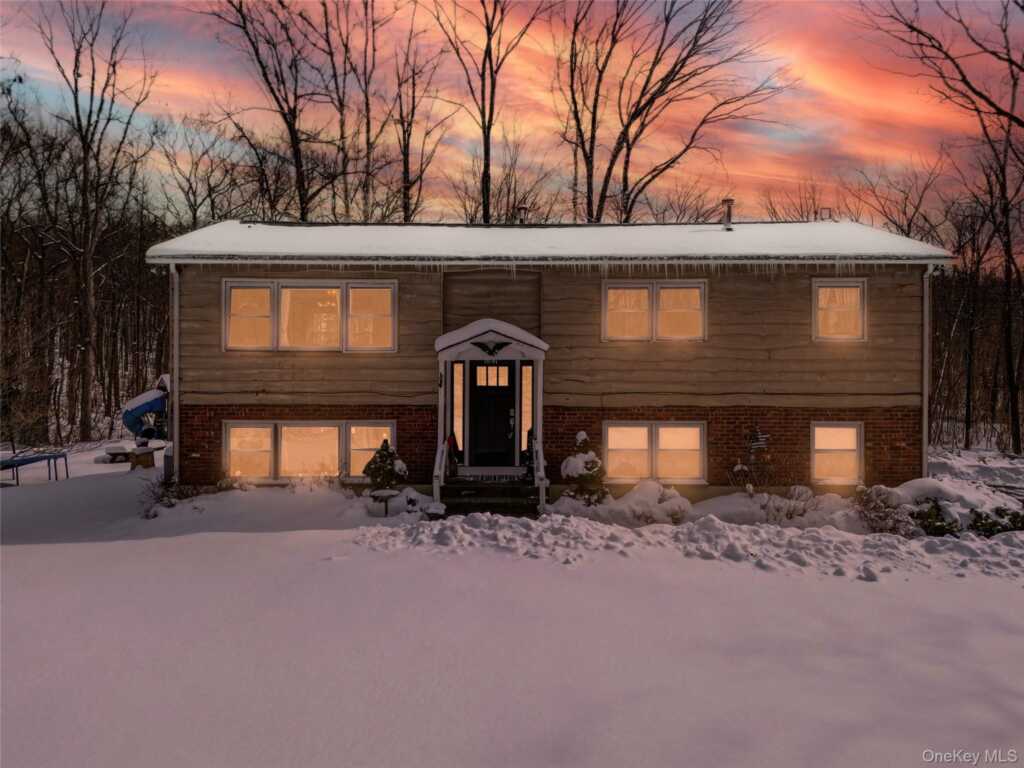 125 Cedar Flats Road, Stony Point, NY 10980 - Photo 2 of 48