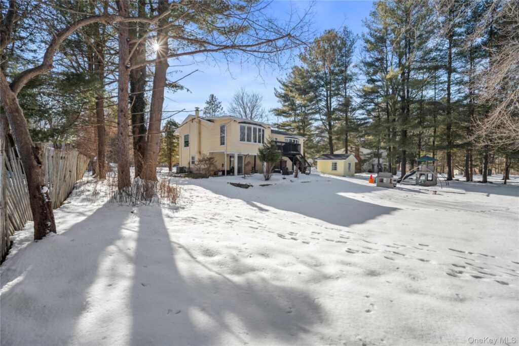 10 Cottage Lane, Suffern, NY 10901 - Photo 33 of 38